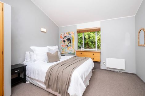 Photo of property in 138 Te Mata Road, Havelock North, 4130