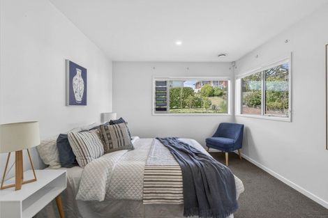 Photo of property in 17 Mayfair Crescent, Mairangi Bay, Auckland, 0630