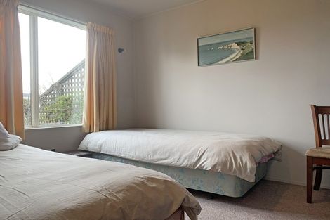 Photo of property in 1b Mitchell Street, Waipukurau, 4200