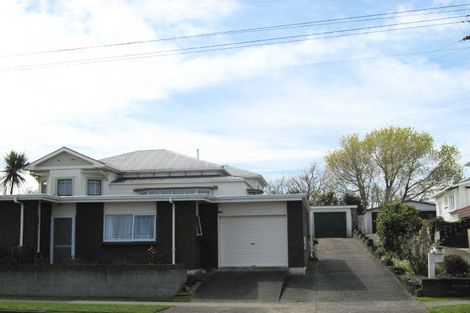 Photo of property in 12 Caius Avenue, Gonville, Whanganui, 4501