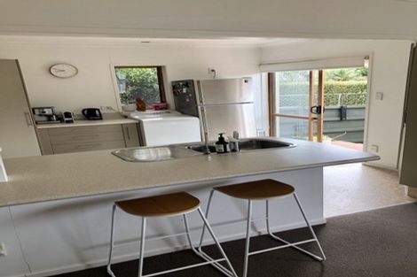 Photo of property in 2/32 Merani Street, Narrow Neck, Auckland, 0622