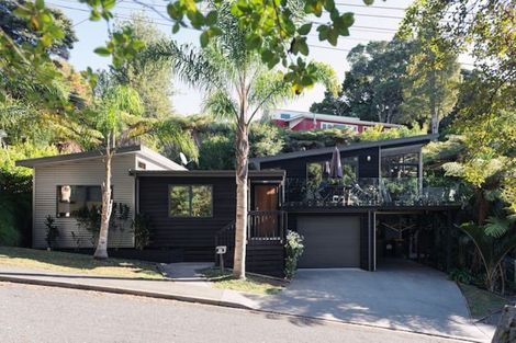 Photo of property in 11 Ferndale Drive, Snells Beach, 0920