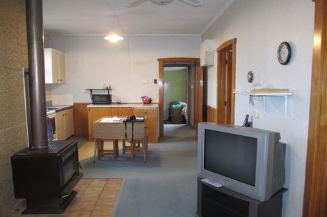 Photo of property in 3 Plunket Street, Omakau, 9376