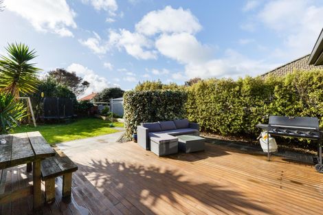 Photo of property in 3 Wharenui Terrace, Roslyn, Palmerston North, 4414