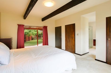 Photo of property in 4 Darcy Place, Massey, Auckland, 0614