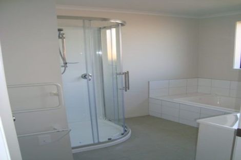 Photo of property in 19 Miranda Place, Flagstaff, Hamilton, 3210