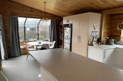 Photo of property in 50 Mckenzie Street, Geraldine, 7930