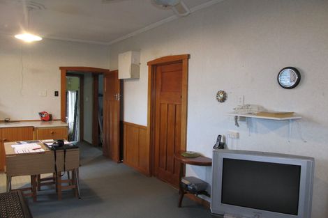 Photo of property in 3 Plunket Street, Omakau, 9376