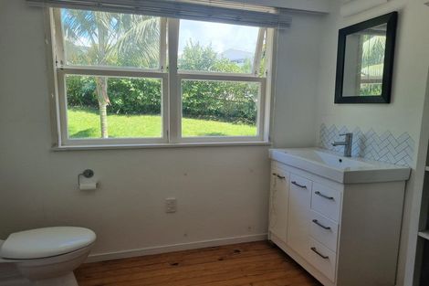 Photo of property in 33 Deerness Crescent, Algies Bay, Warkworth, 0920