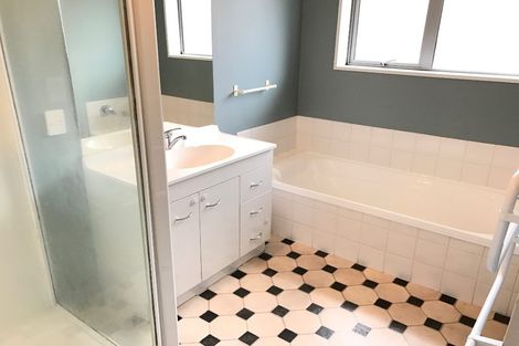 Photo of property in 1 Sioux Avenue, Wigram, Christchurch, 8042