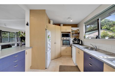 Photo of property in 11 Kowai Place, Amberley, 7410