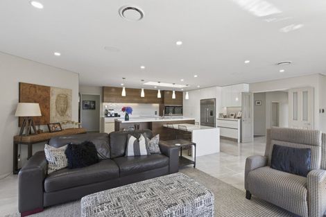 Photo of property in 55 Shelter Grove, Frankleigh Park, New Plymouth, 4310