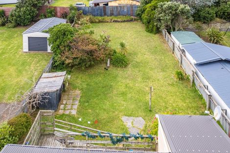 Photo of property in 16 Aotea Street, Castlecliff, Whanganui, 4501