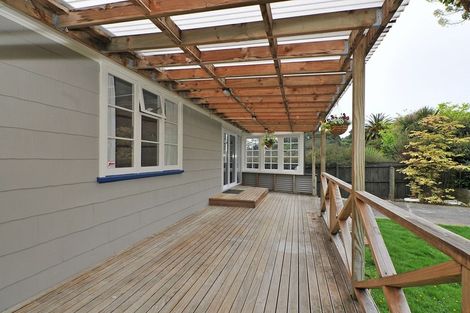 Photo of property in 1 Prebble Grove, Naenae, Lower Hutt, 5011
