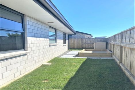 Photo of property in 159 Penetaka Heights, Pyes Pa, Tauranga, 3112