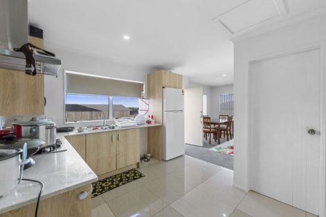 Photo of property in 41c Senator Drive, Manurewa, Auckland, 2105