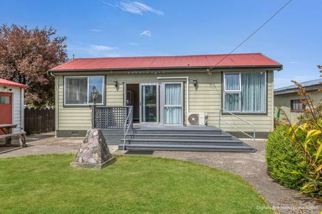 Photo of property in 10 Farm Street, Lumsden, 9730