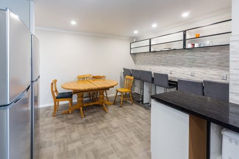 Photo of property in 52 Dillons Point Road, Islington, Blenheim, 7201