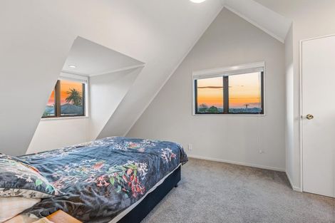 Photo of property in 24b New Windsor Road, Avondale, Auckland, 0600