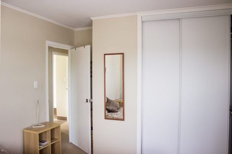 Photo of property in 1/22 Coroglen Avenue, Birkenhead, Auckland, 0626