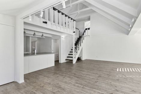 Photo of property in 161 Karewa Parade, Papamoa Beach, Papamoa, 3118