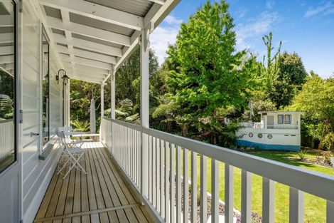 Photo of property in 32 Main Road, Havelock, 7100