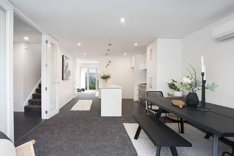 Photo of property in 99 Carlton Mill Road, Merivale, Christchurch, 8014