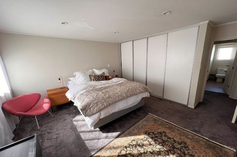 Photo of property in 1/5 Gulf View Road, Murrays Bay, Auckland, 0630