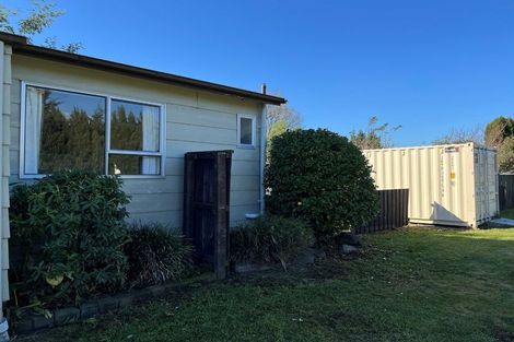 Photo of property in 2/32 Selwyn Road, Cockle Bay, Auckland, 2014