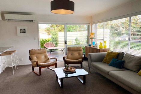 Photo of property in 2/2 Vari Place, Bayview, Auckland, 0629