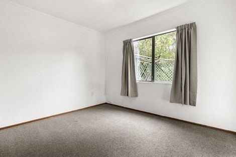 Photo of property in 1 Francis Curtis Avenue, Blockhouse Bay, Auckland, 0600