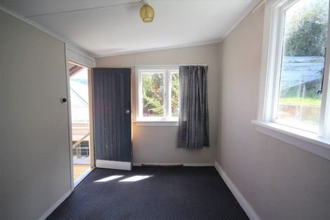 Photo of property in 58 Orbell Street, Dalmore, Dunedin, 9010