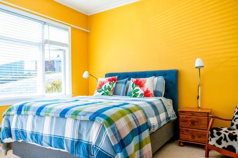 Photo of property in 10a Hill Street, Lawrence, 9532