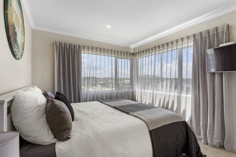 Photo of property in 221 Wainui Road, Silverdale, 0932