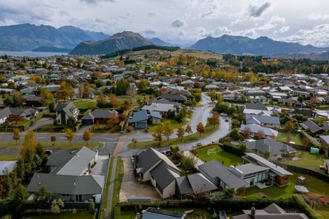 Photo of property in 60 Mount Iron Drive, Wanaka, 9305