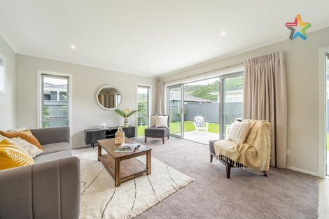 Photo of property in 7 Ford Road, Manor Park, Lower Hutt, 5019