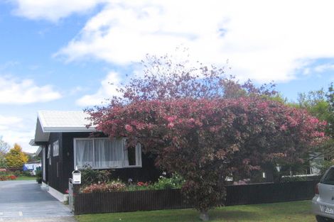 Photo of property in 9 Charles Crescent, Rainbow Point, Taupo, 3330