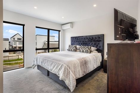Photo of property in 29 Matakohe Road, Westgate, Auckland, 0814