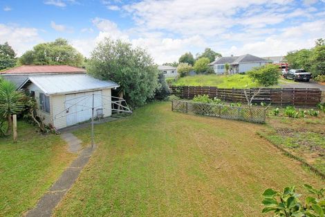 Photo of property in 3 Browning Street, Manurewa East, Auckland, 2102