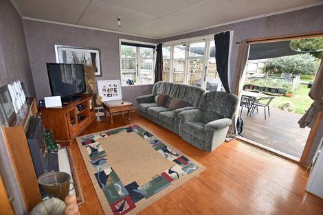 Photo of property in 78 Arimu Road, Papakura, 2110