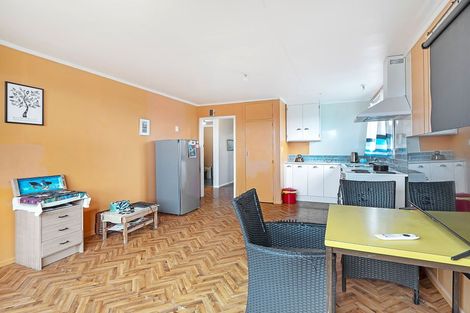 Photo of property in 35 London Street, Hampden, 9410