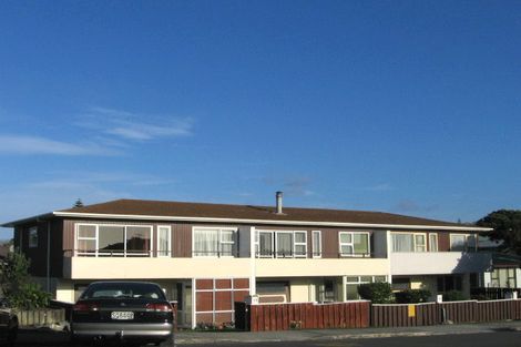 Photo of property in 3a Whitehouse Road, Titahi Bay, Porirua, 5022