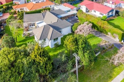 Photo of property in 395 Te Moana Road, Waikanae, 5036