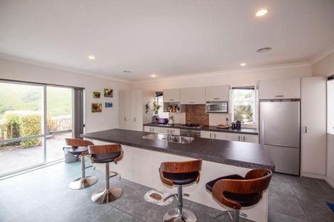 Photo of property in 10 Didsbury Grove, Churton Park, Wellington, 6037