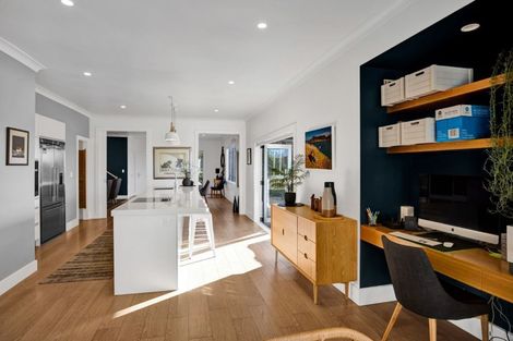 Photo of property in 561 Frankley Road, Hurworth, New Plymouth, 4371