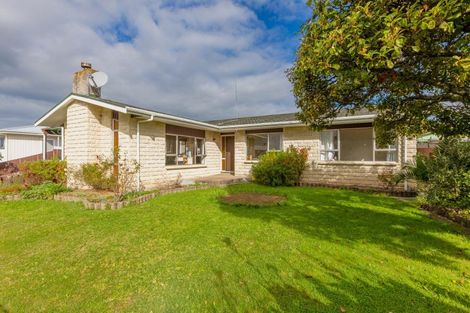 Photo of property in 37 Robinson Crescent, Tamatea, Napier, 4112