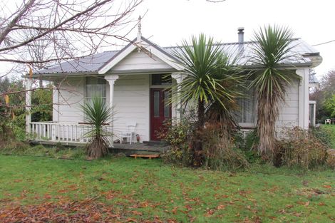 Photo of property in 21 Kelpie Road, Rangiwahia, Kimbolton, 4774