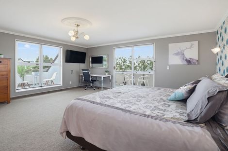 Photo of property in 3 Hill Court, Awapuni, Palmerston North, 4412