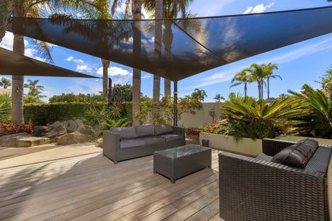 Photo of property in 2 Santa Monica Drive, Papamoa Beach, Papamoa, 3118