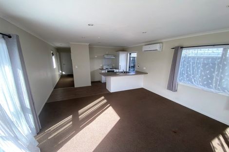 Photo of property in 1 Northolt Road, Fairview Downs, Hamilton, 3214